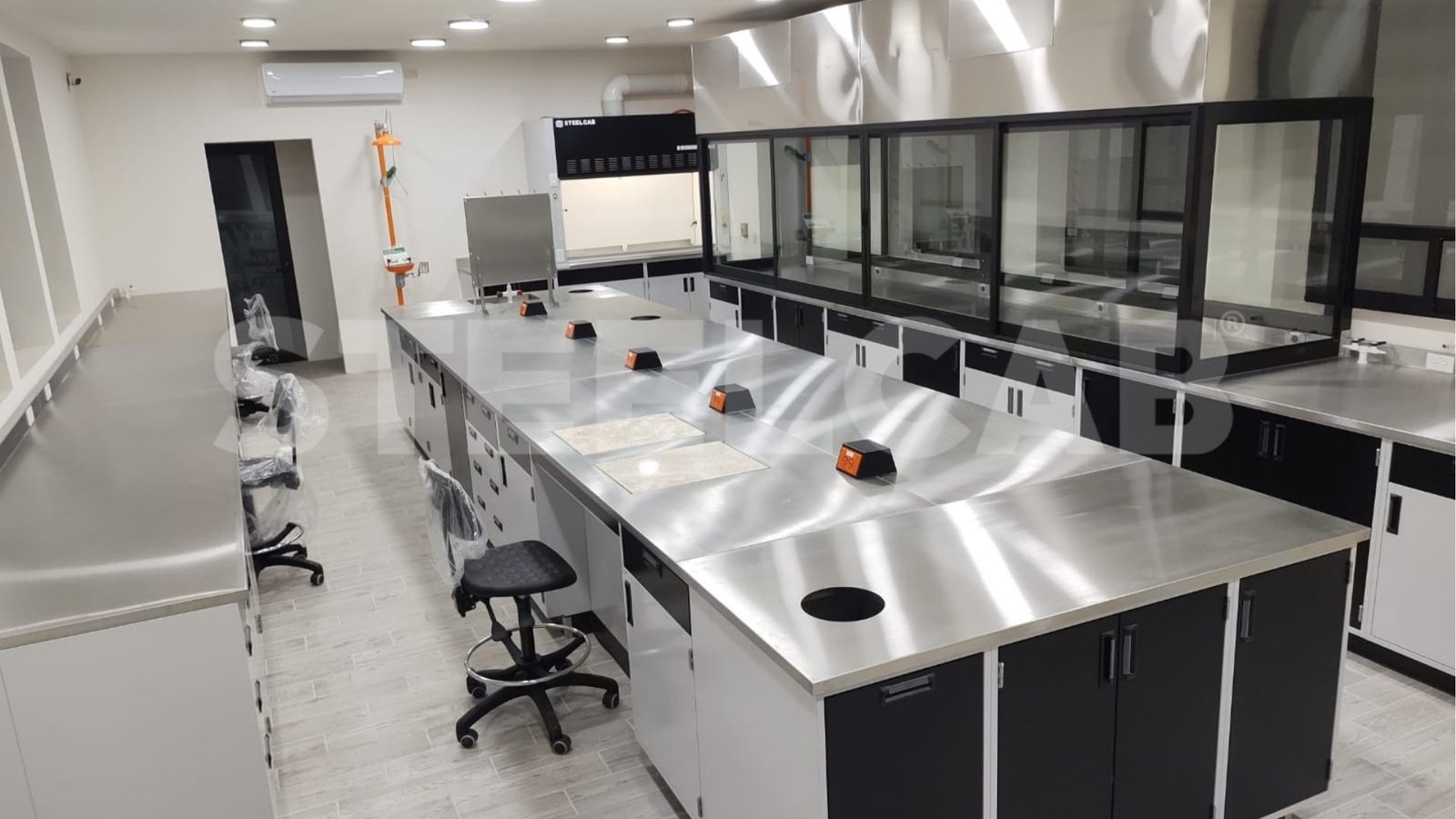 Cubiertas para laboratorio