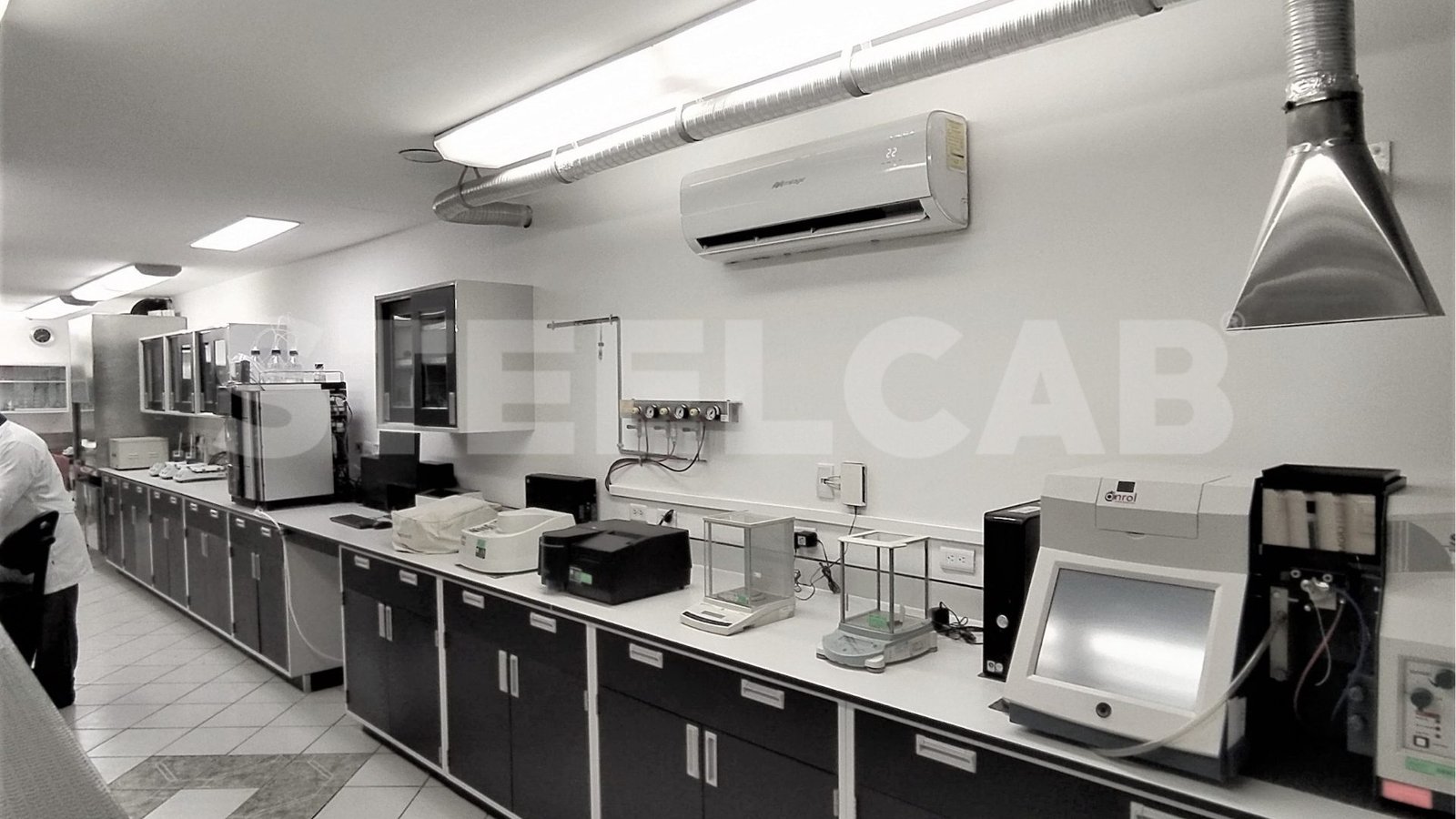 mobilairio%para%laboratorio