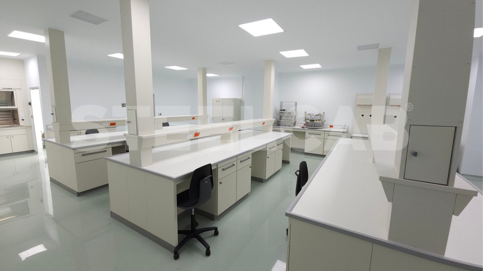 mobilairio%para%laboratorio