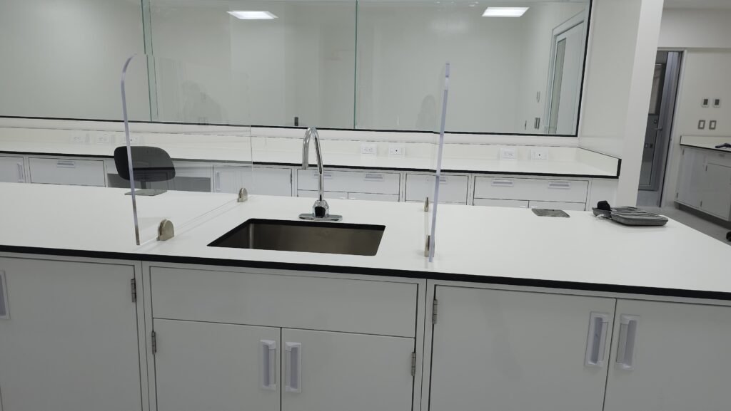 Muebles Laboratorio 7 20240411 114533
